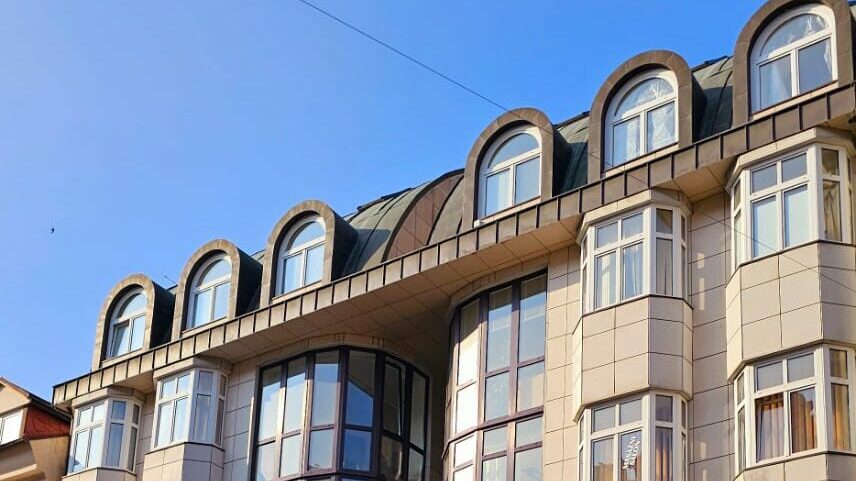 Dr. Davida Bechera 23 E1752620373332 Edited